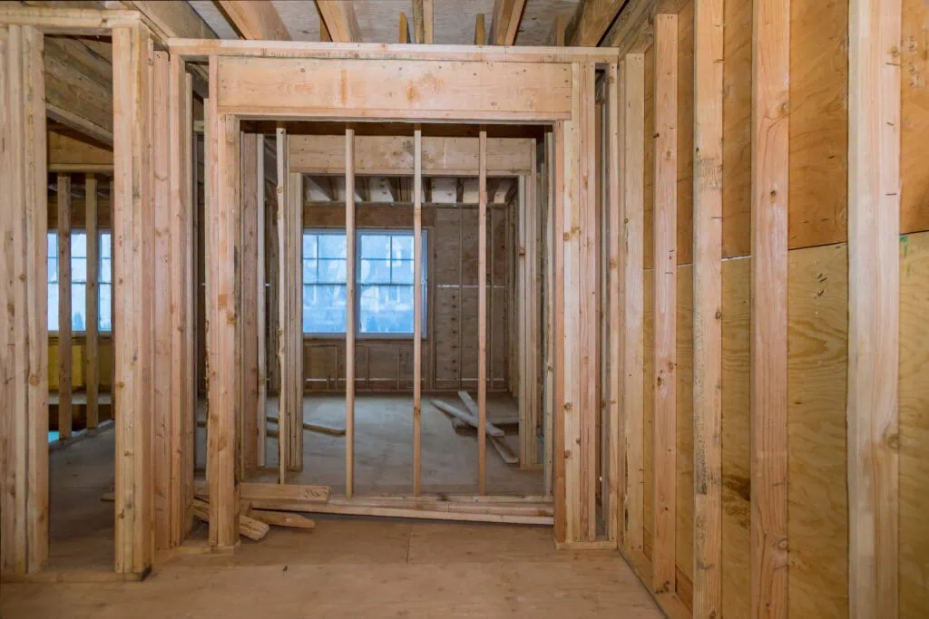 Full height load bearing header