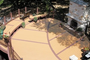 Varied patterns and curved features are possible with composite deck boards.