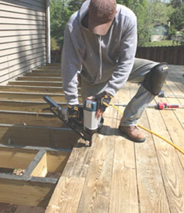 DIY freestanding deck