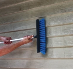 Many house and siding cleaners claim to work without scrubbing—but we scrub anyway.