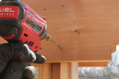 A long-lasting, quick-to-install rafter assembly can be done with a framing nailer or deck screws. Notching is not necessary. We’ve also had excellent, long-term success with using structural screws connecting pergola rafters to post. 