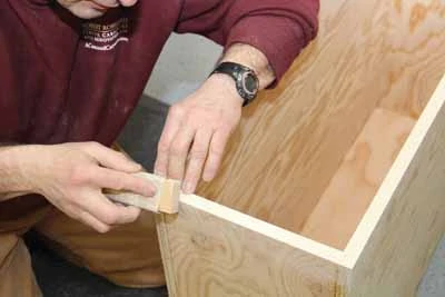 How To Apply Thin Veneer Edge Banding - Concord Carpenter