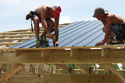 rafter spacing for corrugated metal roof