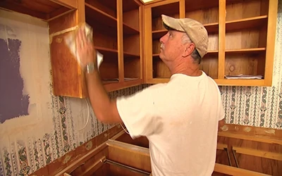 Thoroughly clean the cabinet box (also called carcass) with a degreaser. 