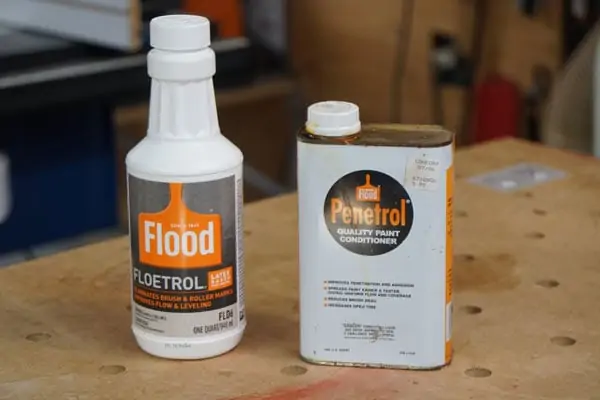 Penetrol paint thinner used to condition oil paint to reduce paint streaks