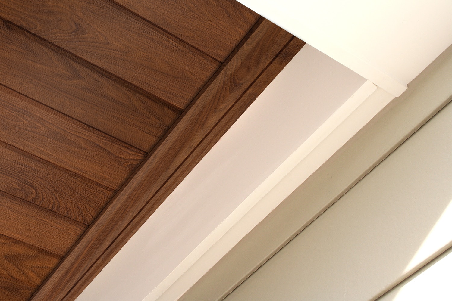 Versatex Offers New Wood Toned Pvc Ceiling Options Extreme How To 2319