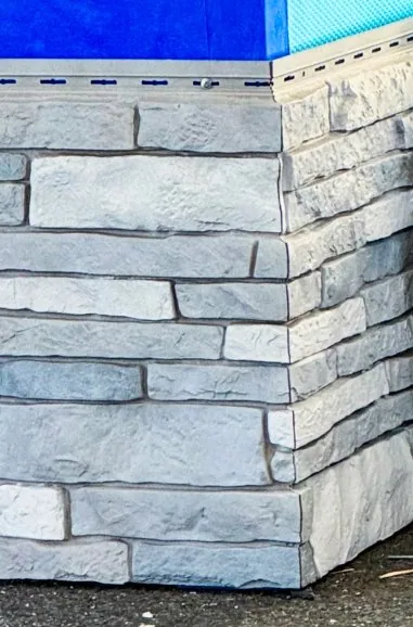 TandoStone features the aLL-Pro Corner for crisp corners.