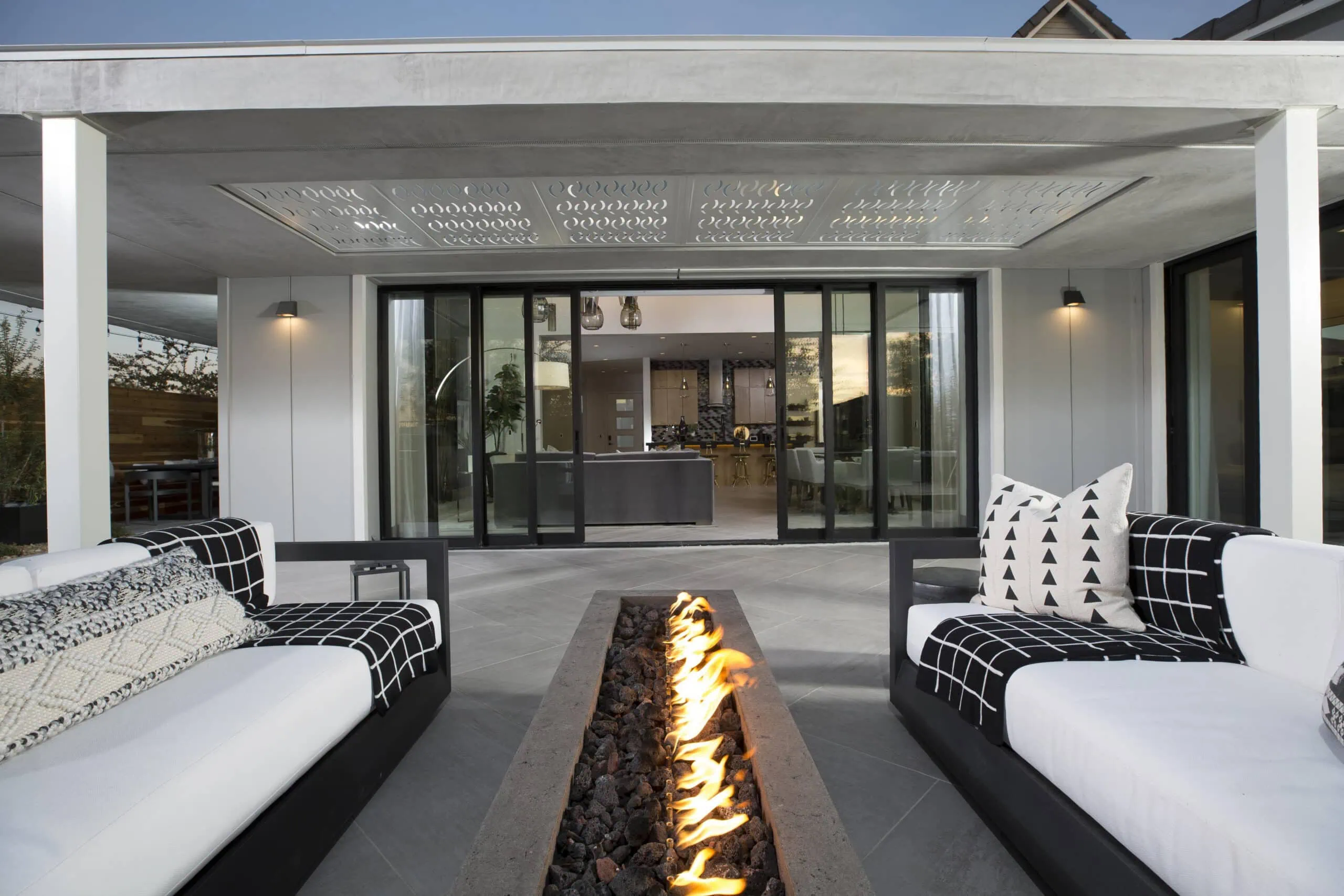 Milgard AX650 Moving Glass Wall System
