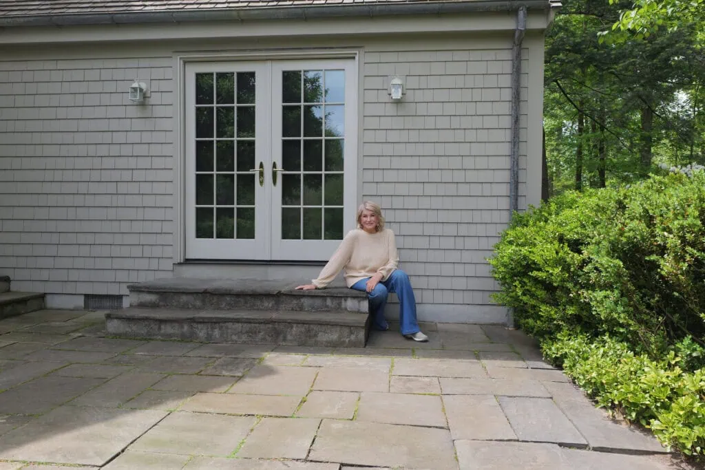 MARTHA STEWART x TREX: THE ULTIMATE OUTDOOR LIVING COLLABORATION
