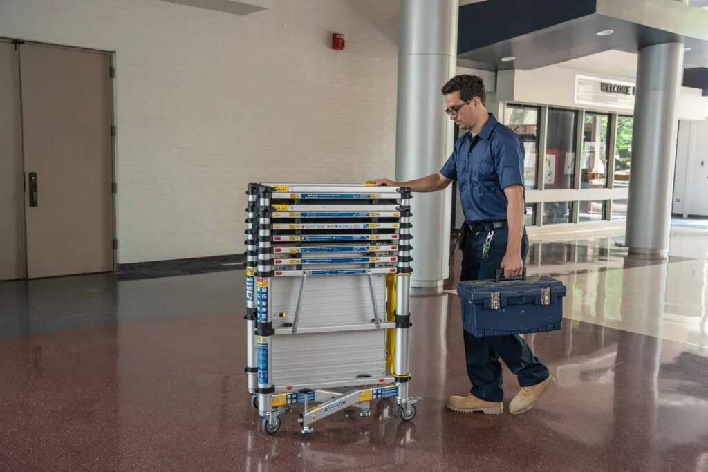 WERNER ATS-72 Telescoping Scaffold