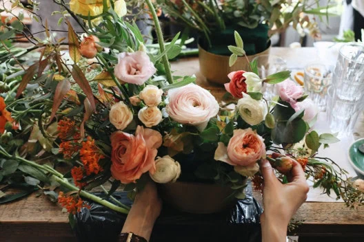 Fresh flowers at home: DIY styling ideas that actually work