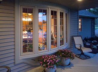 Energy Efficient Simonton Windows Make Lakefront Living Enjoyable